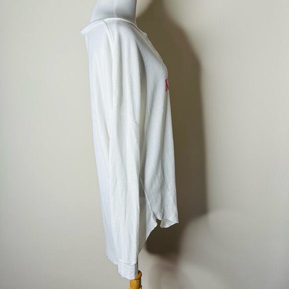 Wildfox Kiss Me Mistletoe White Thermal Top - Picture 4 of 5